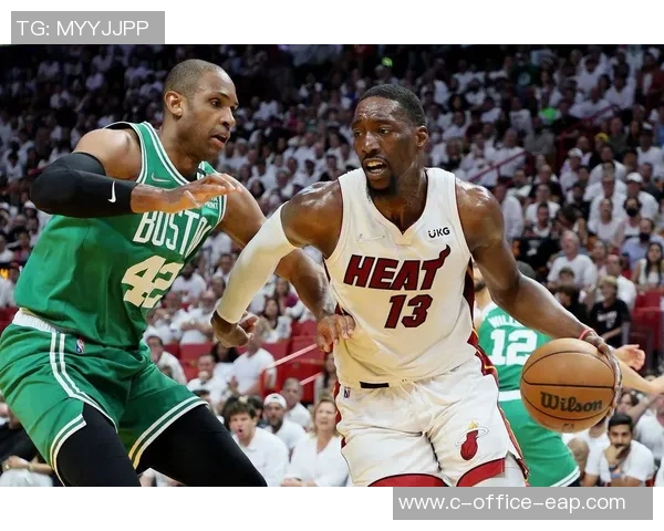 凯尔特人与活塞季后赛激战回顾与精彩瞬间分析