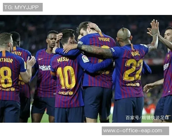 巴萨与里昂对决球员评分分析揭示比赛精彩瞬间与表现差异