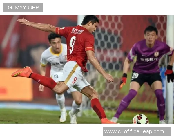 恒大与长春亚泰精彩对决全场录像回放及精彩瞬间分析